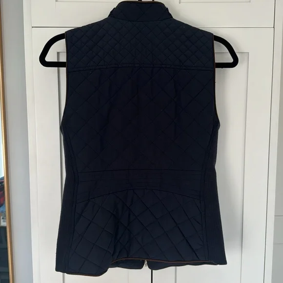Vest - Picture 2 of 2